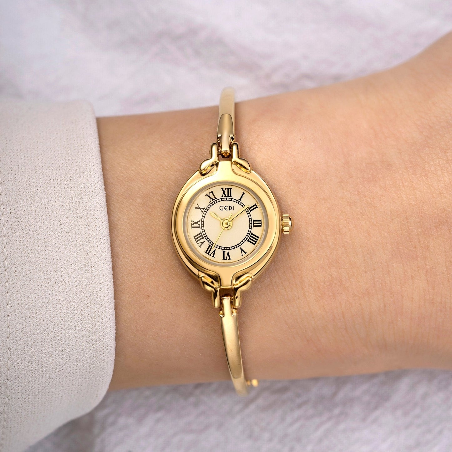 Valentina | Gold